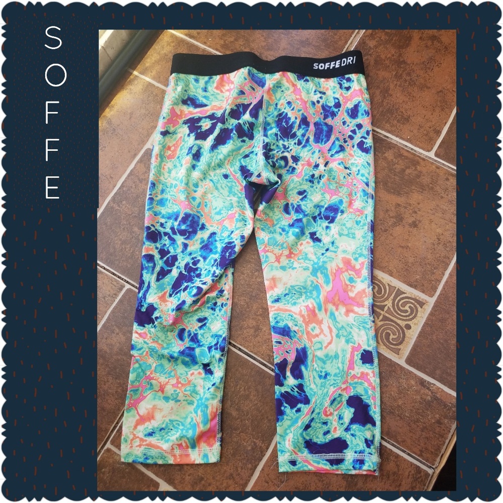 FINAL $7 Juniors Soffe dri fit compression capri leggings
